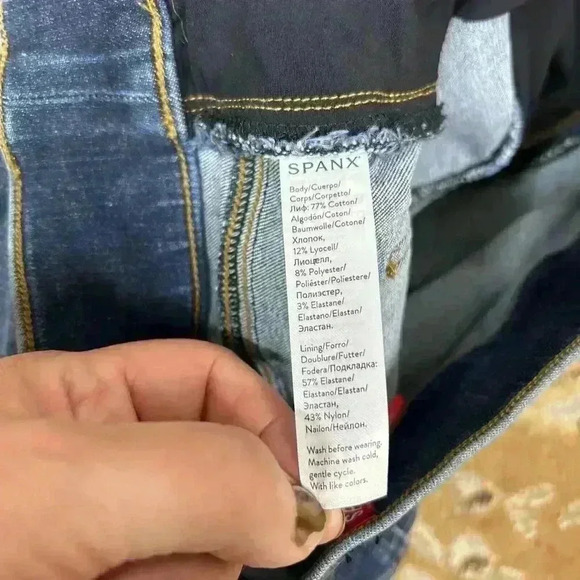 Spanx Jeans Medium Skinny Raw Ham Distressed Blue Color Tummy Control M - Picture 11 of 11